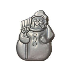 Vintage 1980 snowman cake pan.
